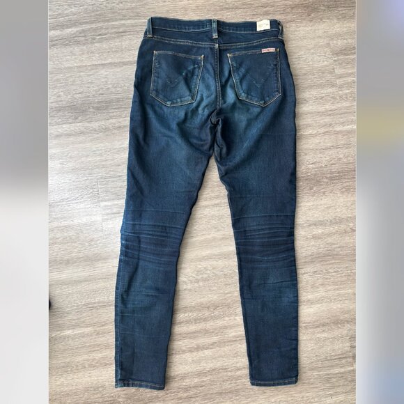 Hudson Jeans Natalie Mid Rise Cropped Jeans - Picture 2 of 5